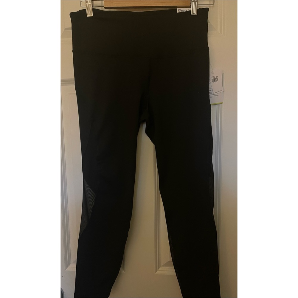 NWT Old Navy Elevate Leggings, high rise, 7/8 ankle